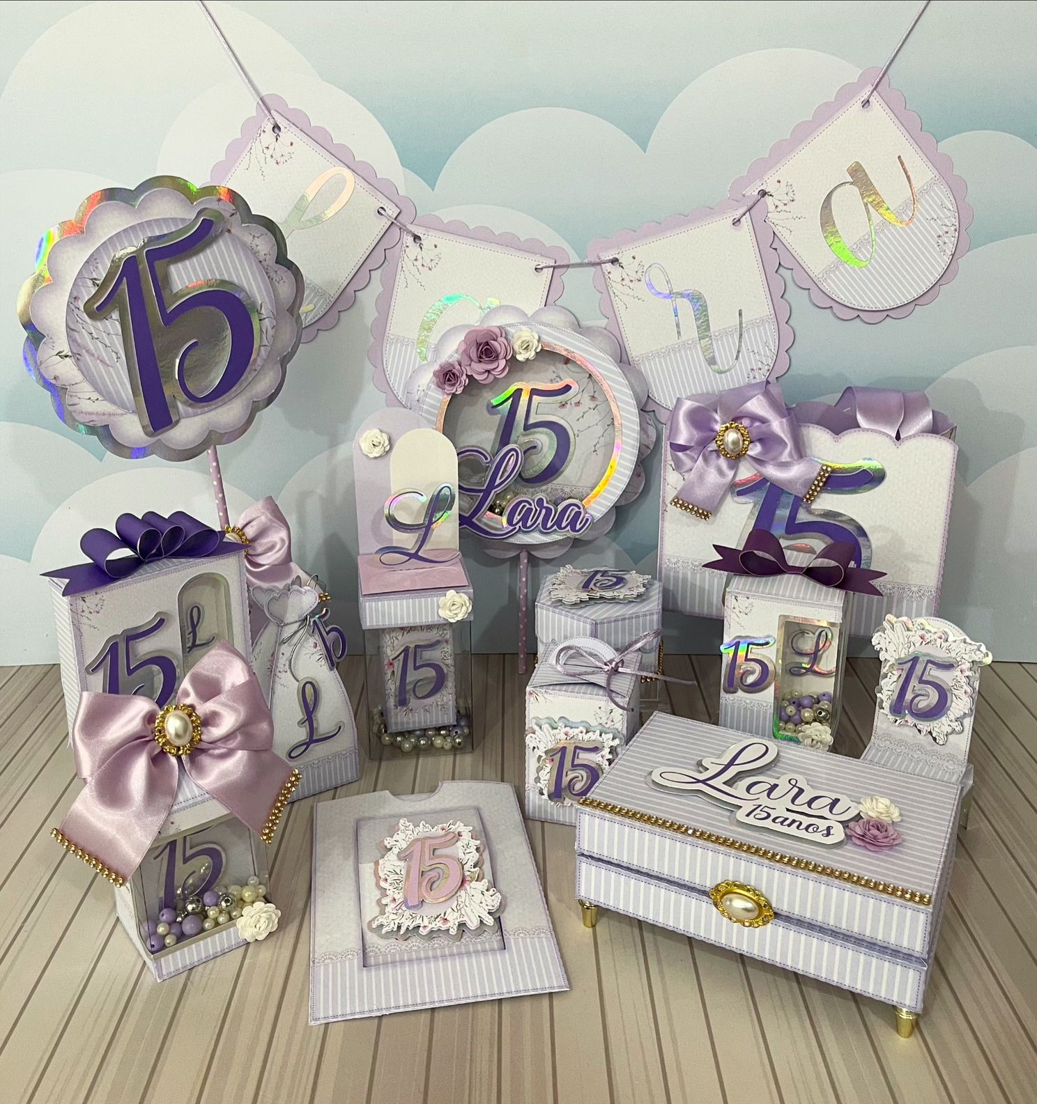 Código 1010 - Kit Festa 15 Anos