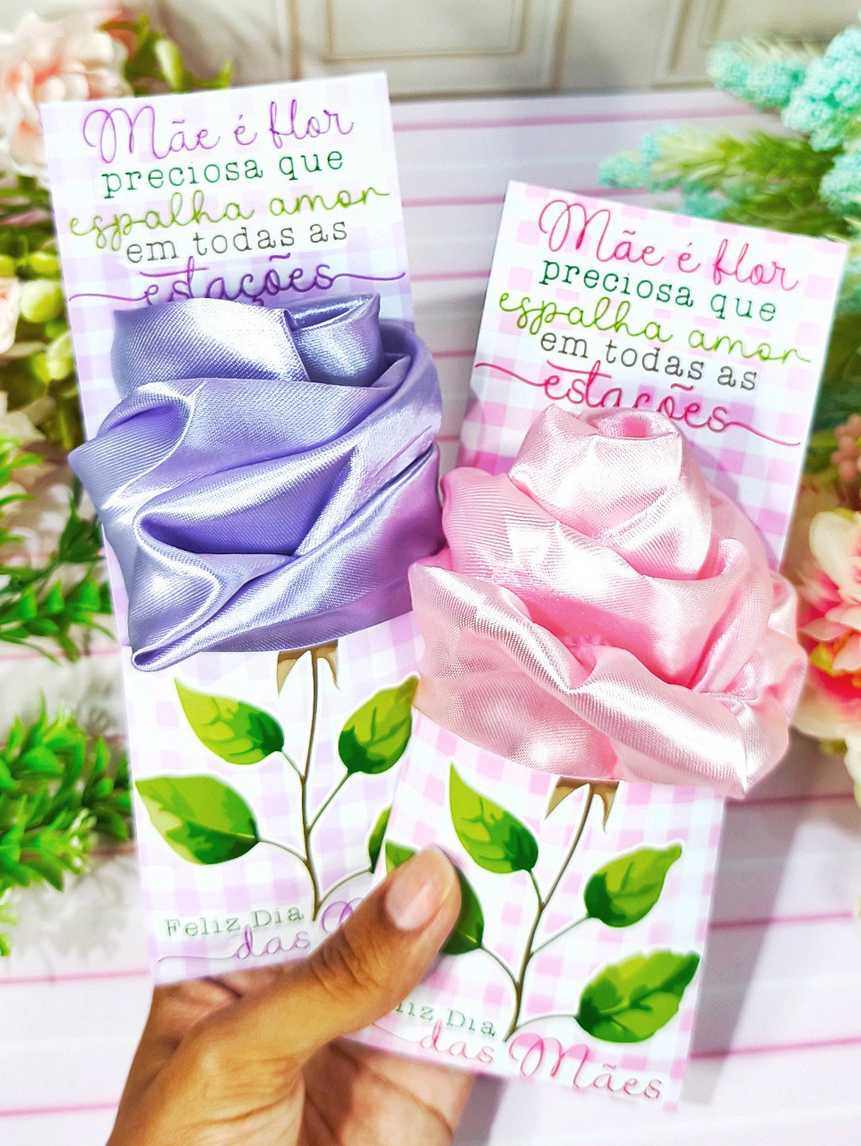 Código 1198 - Porta Touca de Cetim Mães